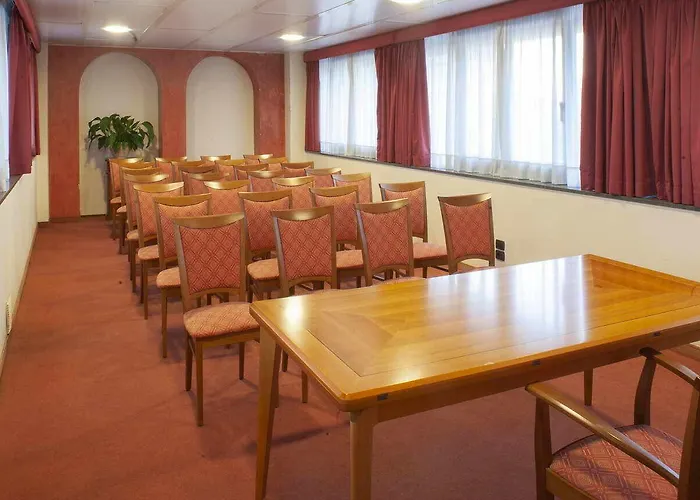 Dei Misteri Hotel 2*